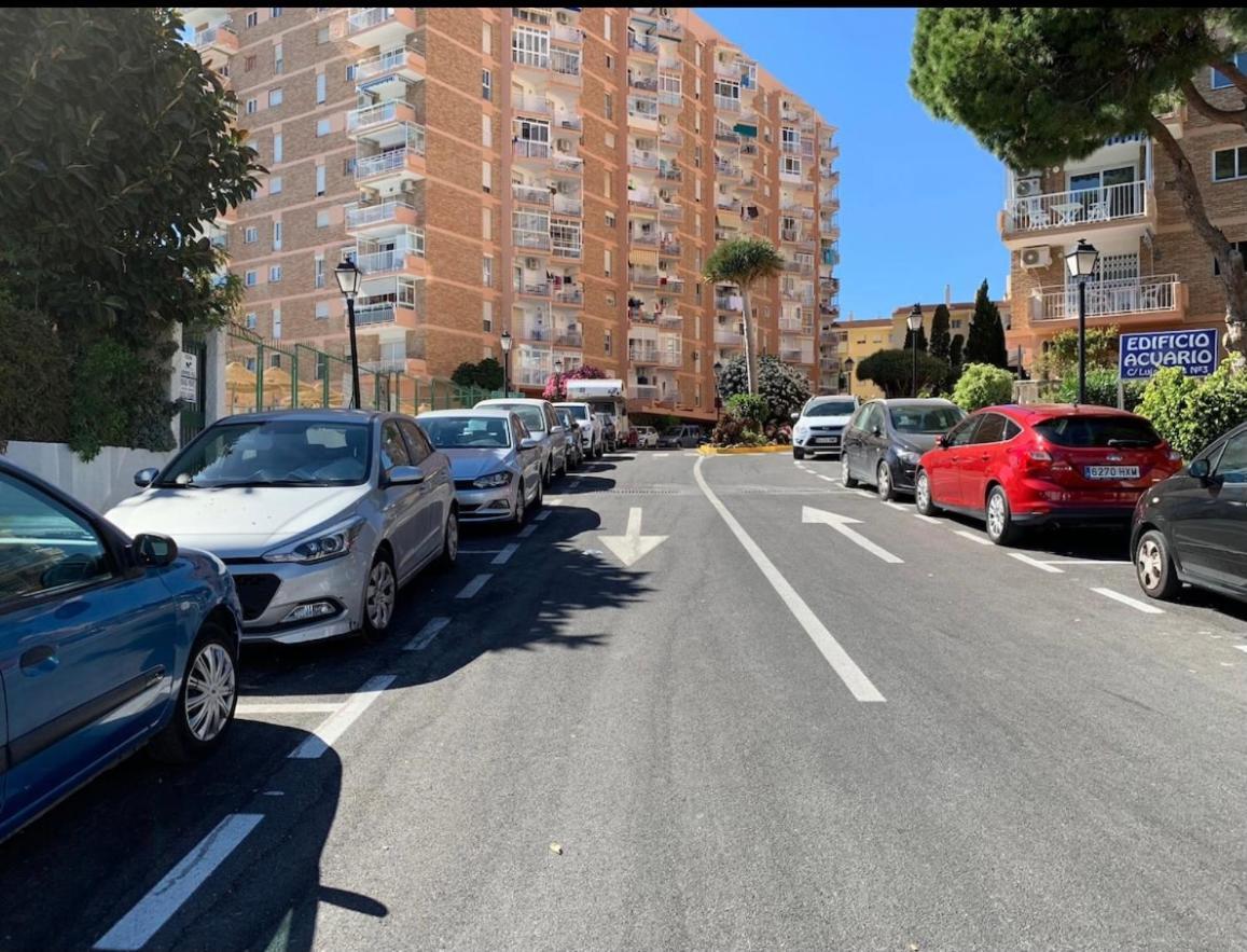 Piso Centrico En Calle Luis Vives 1, Benalmádena Esterno foto